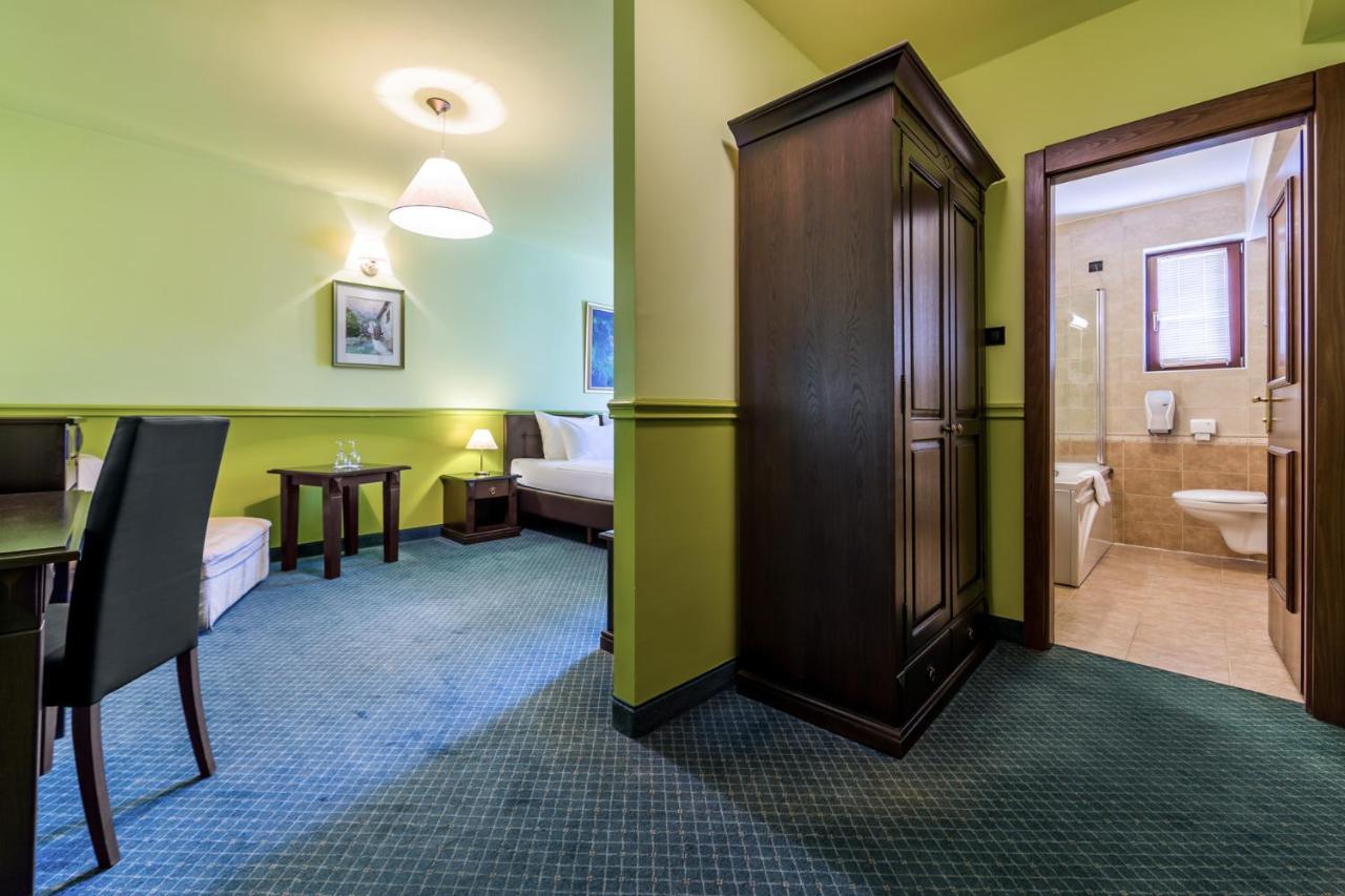 Hotel Bitoraj Fužine Екстериор снимка