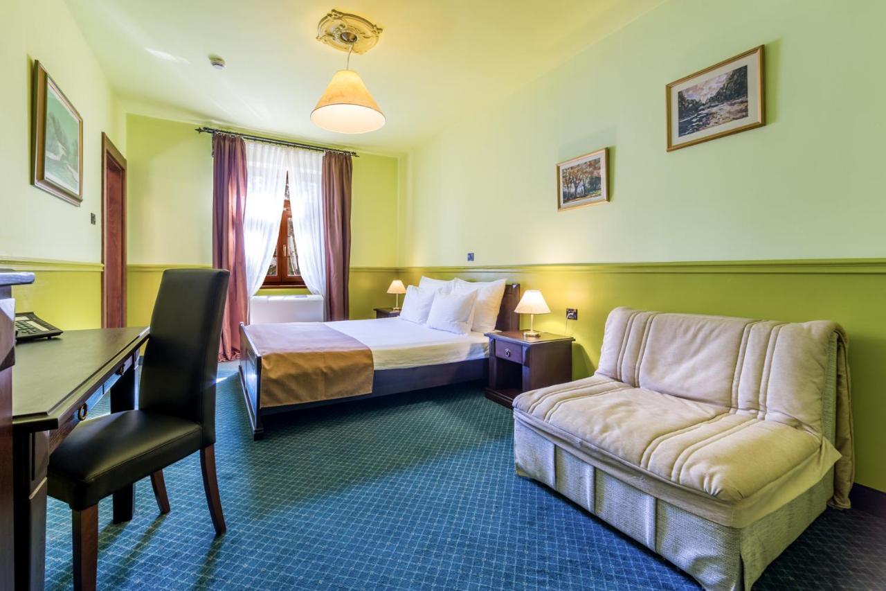 Hotel Bitoraj Fužine Екстериор снимка