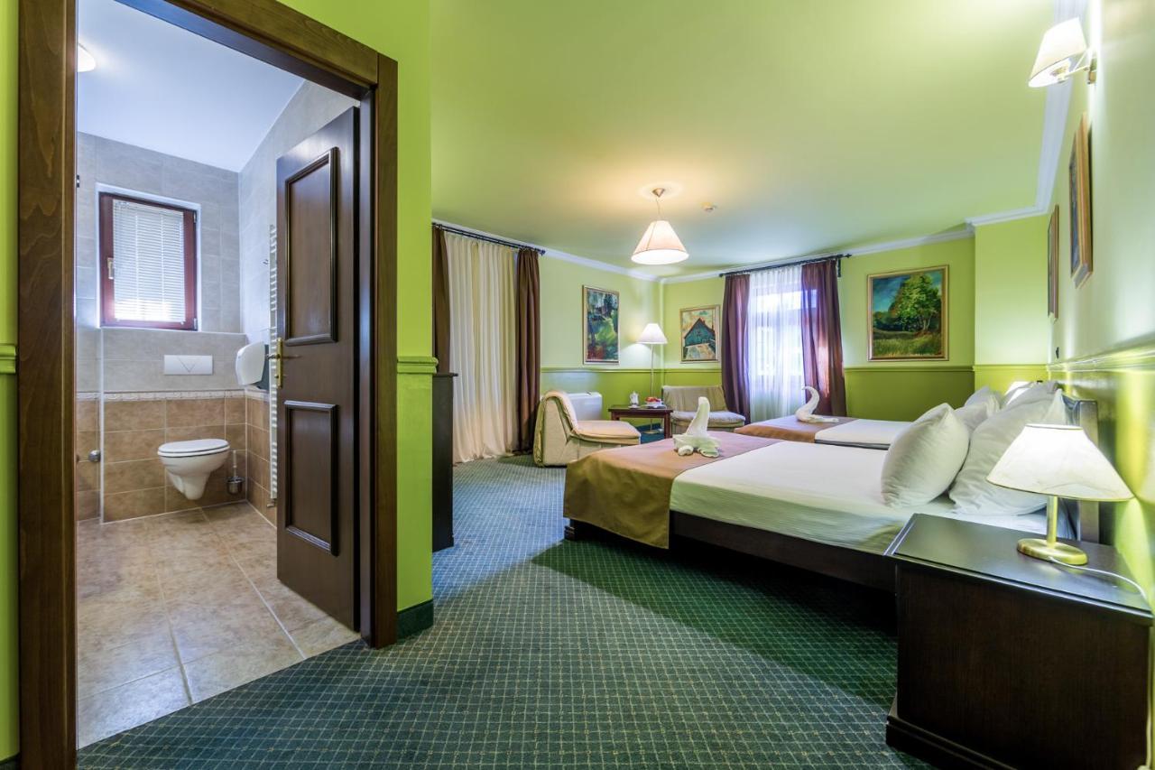 Hotel Bitoraj Fužine Екстериор снимка