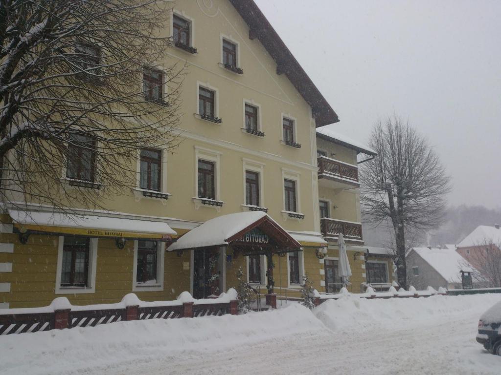 Hotel Bitoraj Fužine Екстериор снимка